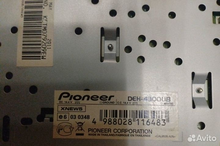 Авто магнитола Pioneer DEH-4300ub + динамики