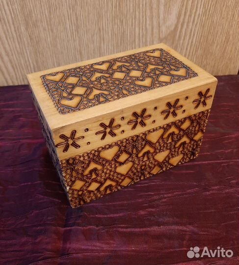 Шкатулка деревянная для карт