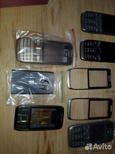 Оригинальные запчасти Nokia e52