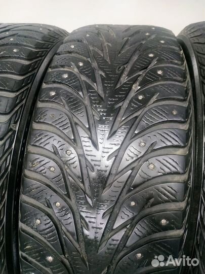 Yokohama Ice Guard IG35 235/55 R20 102T
