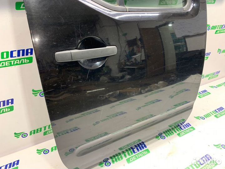 Дверь в сборе задняя правая Nissan Navara пикап