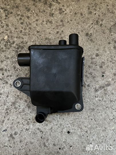 Маслоотделитель volvo 1271988