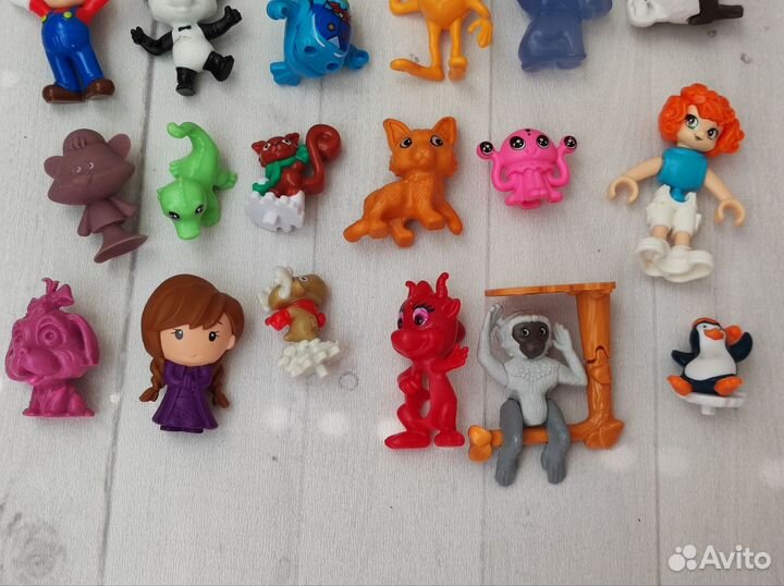 Игрушки из киндера