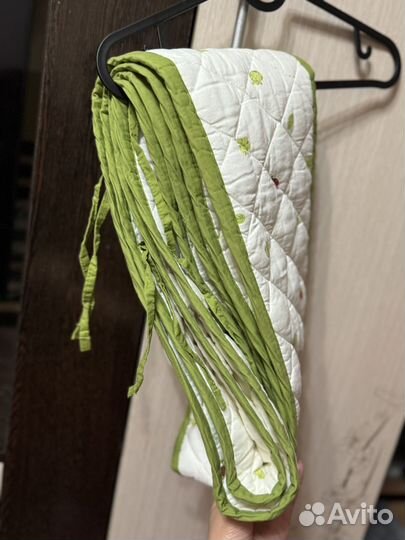 Бортики в детскую кроватку