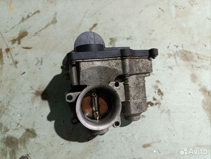 Дроссельная заслонка Ниссан марч