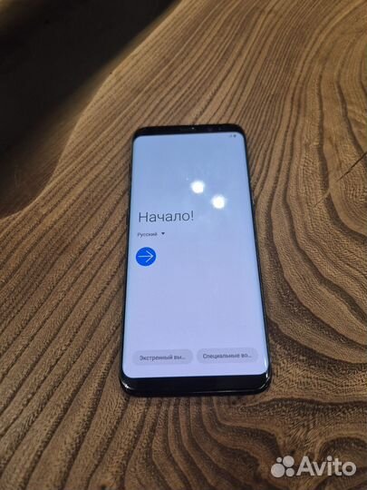 Samsung Galaxy S10, 8/128 ГБ