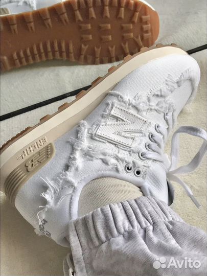 Кроссовки New Balance 574 Miu Miu