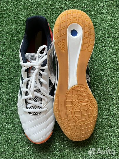 Футзалки Adidas