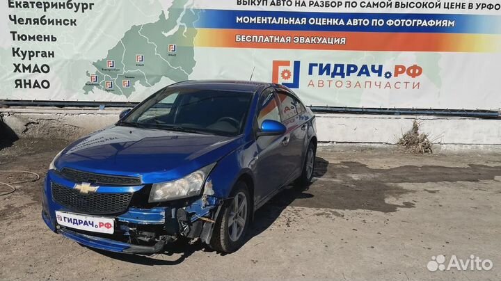 Датчик ABS задний Chevrolet Cruze (J300) 13324530