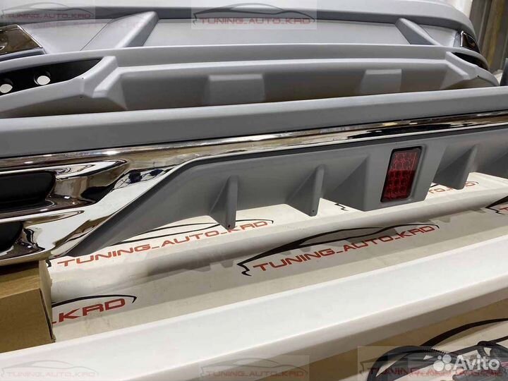 Обвес Wald Toyota Land Cruiser 200 W3922