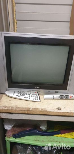 Телевизор akai