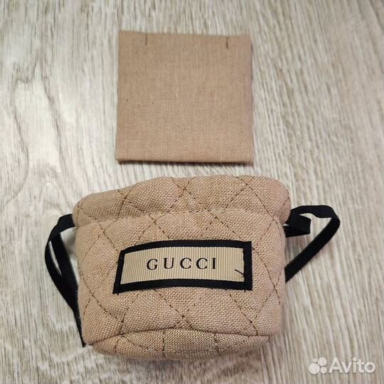 Продам упаковку Gucci