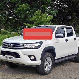 Toyota Hilux 2.5 AT, 2018, 42 000 км