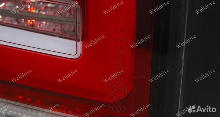 Фонари задние VW T5 03-09 LED BAR SEQ кр-белые