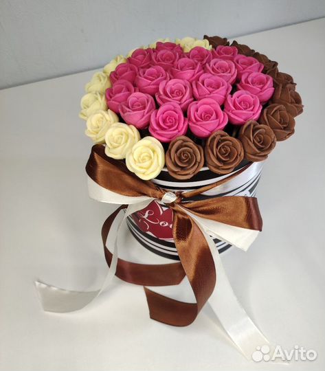 Шоколадные Розы - 37 шт в Шляпной Коробке