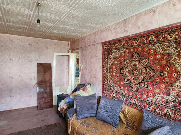 3-к. квартира, 59 м², 1/4 эт.