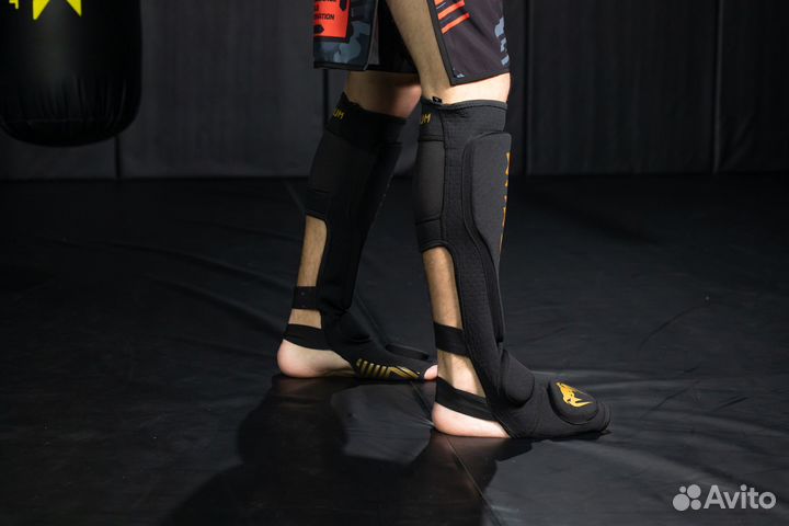 Защита ног Venum,нейлон Black