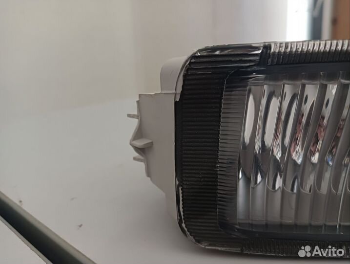 Указатель поворота правый toyota mark II ST22222R