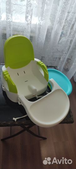 Стульчик-бустер для кормления