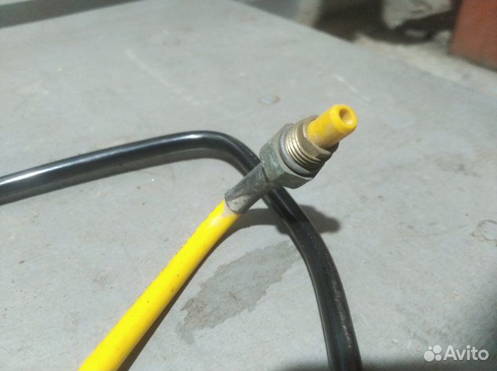 Трубка пневмоподвески Porsche Cayenne 958 4.8