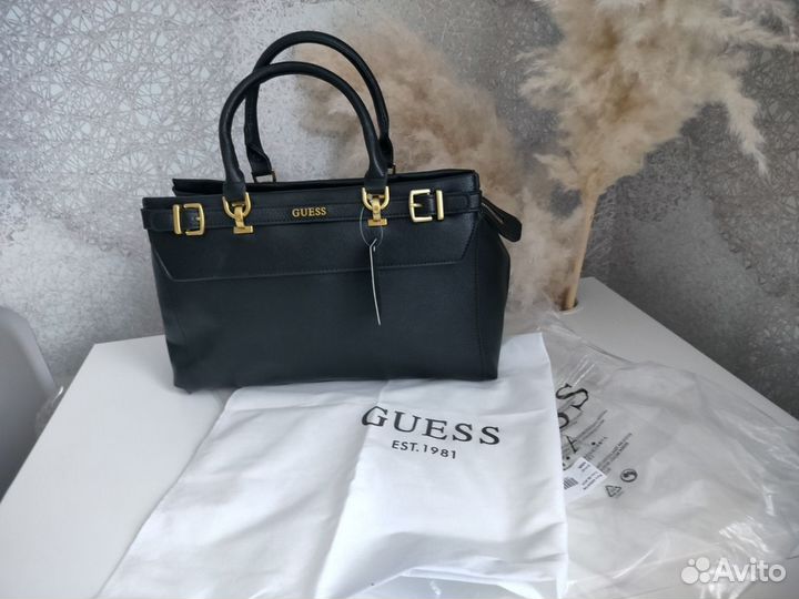 Сумка guess новая