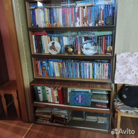 Книги старые