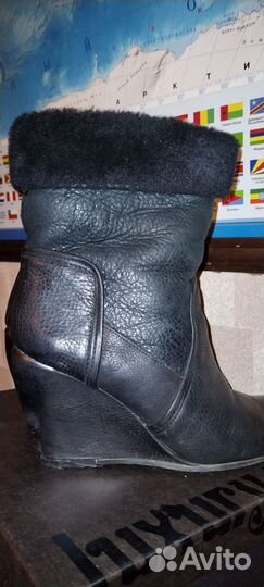 Ботинке зимние на танкетке
