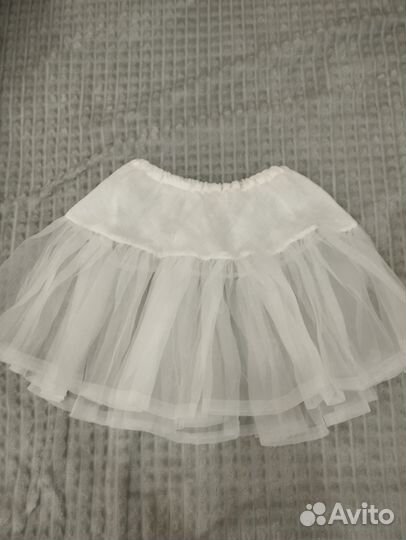 Платье праздничное на девочку