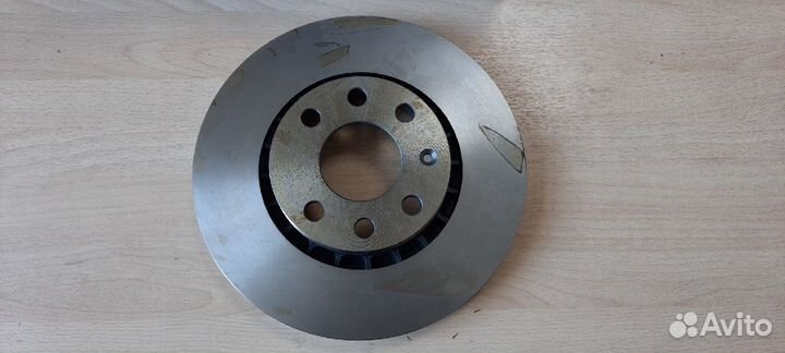 Диск тормозной передний Опель Астра Ф/Вектра А