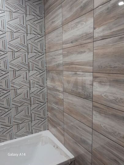 2-к. квартира, 63 м², 3/3 эт.