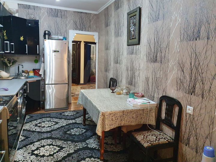 4-к. квартира, 97 м², 3/3 эт.
