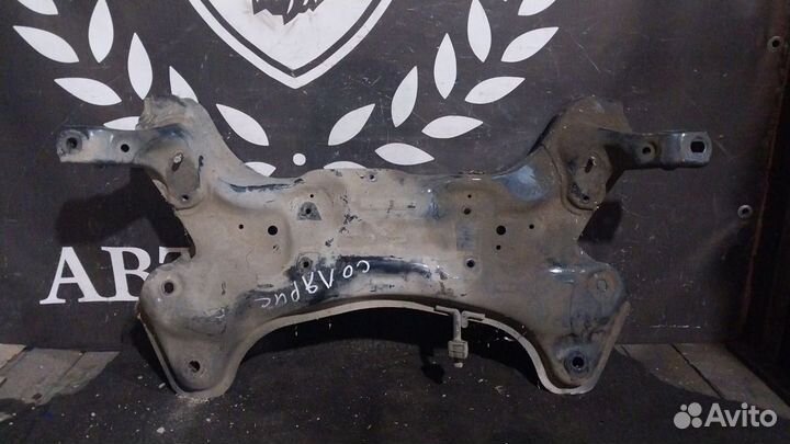 Подрамник Hyundai Solaris 2011год