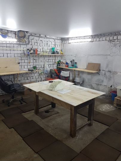 Гараж, > 30 м²