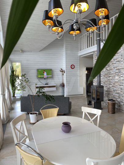 Коттедж 160 м² на участке 20 сот.