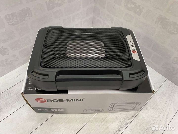 Сабвуфер 668C под сиденье авто новый