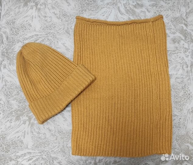 Комплект шапка и снуд женский