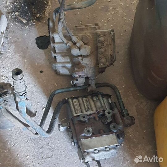 Запчасти на трактор лтз