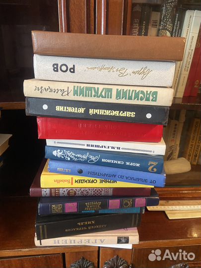 Книги отдам бесплатно