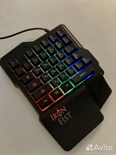 Кейпад проводной Oklick 701G iron fist