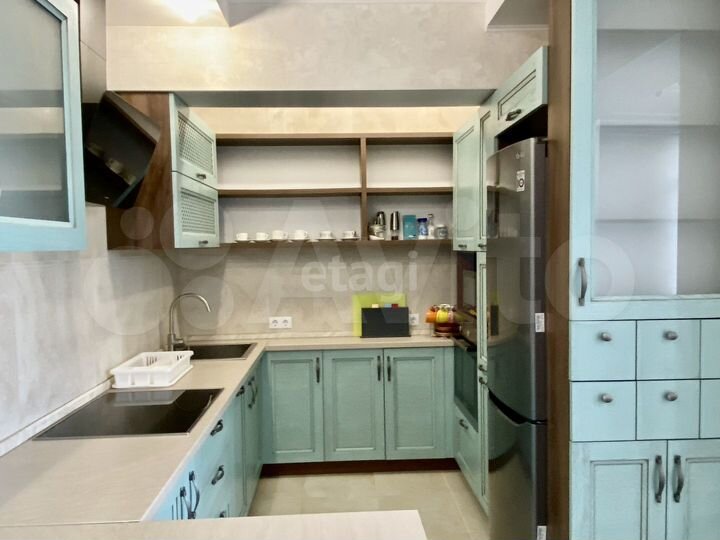 3-к. квартира, 95 м², 6/16 эт.