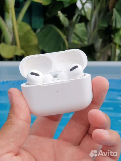 AirPods Pro новые