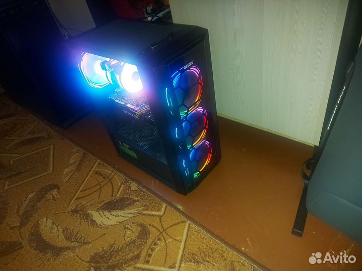 Новый, мощный игровой PC
