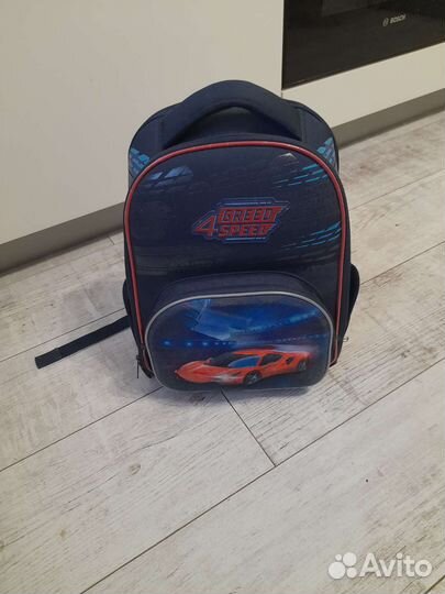 Школьный рюкзак для мальчика