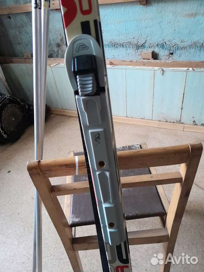 Лыжи и ботинки