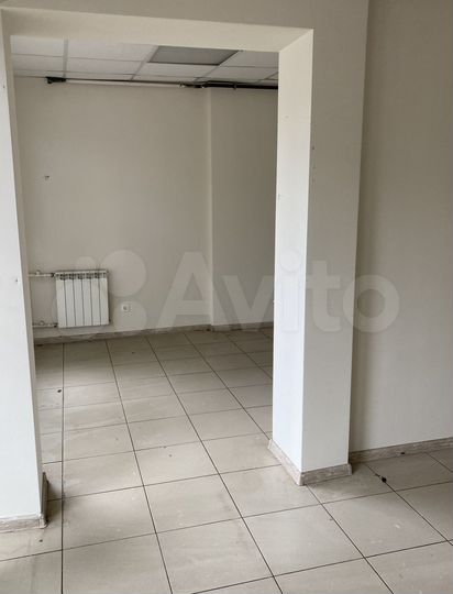 Сдам торговое помещение у м.Международная