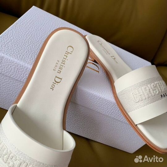 Шлепанцы Dior