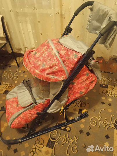 Детские санки с колесами