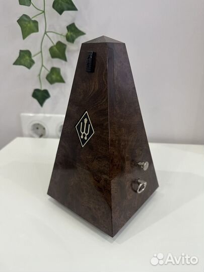 Метроном Wittner механический со звонком