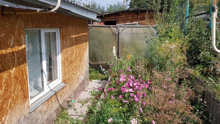 Дом 41 м² на участке 8 сот.