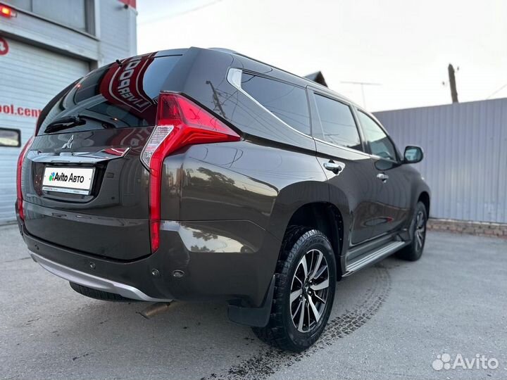 Mitsubishi Pajero Sport 3.0 AT, 2018, 288 200 км